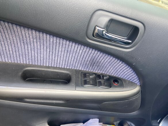 2005 Honda Stream I Рестайлинг, серый, 650000 рублей - вид 9