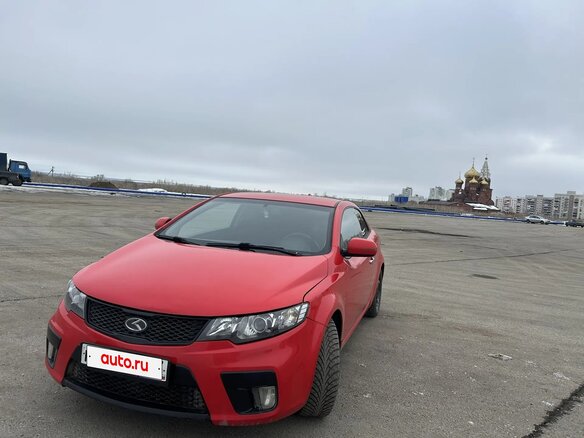 2012 Kia Cerato Koup II, красный, 650000 рублей - вид 2