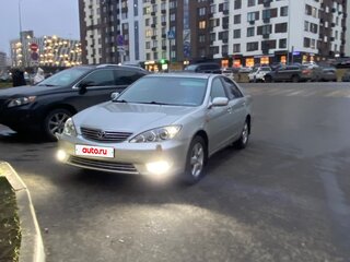 2005 Toyota Camry V (XV30) Рестайлинг, серебристый, 819000 рублей, вид 4