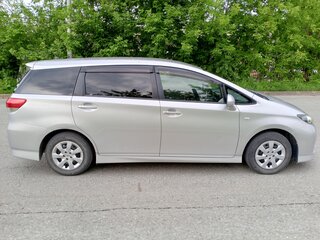 2010 Toyota Wish II, серебристый, 1310000 рублей, вид 5