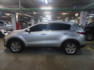 2017 Kia Sportage IV, серебристый, 1750000 рублей, вид 2