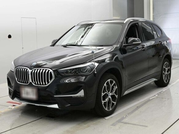2021 BMW X1 18d xDrive II (F48) Рестайлинг, чёрный, 1990007 рублей