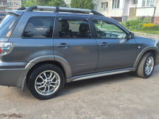 2005 Mitsubishi Outlander I, серый, 625000 рублей, вид 4