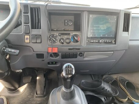 2024 Isuzu Elf (N-series), белый, 5000000 рублей, вид 4