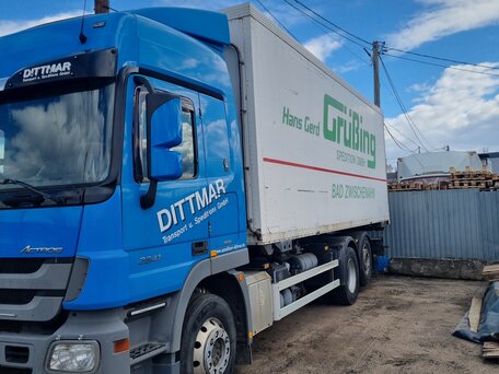 2009 Mercedes-Benz Actros, синий, 6700000 рублей, вид 3