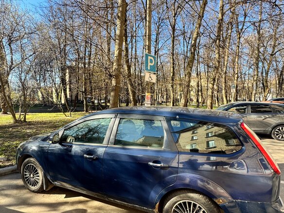 2011 Ford Focus II Рестайлинг, синий, 400000 рублей - вид 7