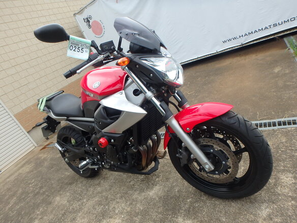 2011 Yamaha XJ6 (FZ6R), красный, 600000 рублей