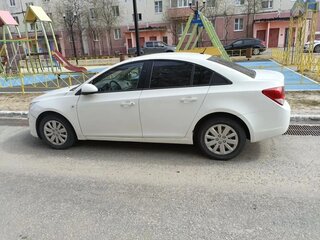 2012 Chevrolet Cruze I Рестайлинг, белый, 800000 рублей, вид 5