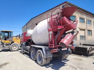 2006 КамАЗ Автобетоносмеситель, красный, 1100000 рублей, вид 2