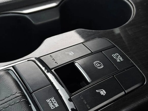 2018 Kia Optima IV, серый, 1930000 рублей - вид 11