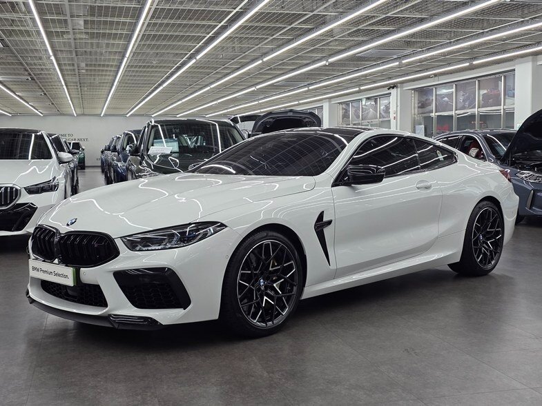 Открыть фотографии: BMW M8 I (F91/F92/F93) Рестайлинг