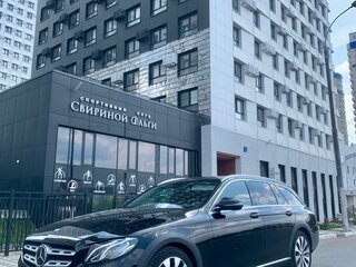 2019 Mercedes-Benz E-Класс 220 d V (W213, S213, C238), чёрный, 3588000 рублей, вид 1
