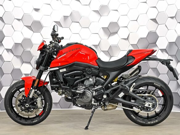 2023 Ducati Monster 937, красный, 899000 рублей - вид 3
