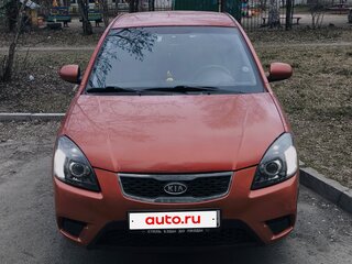2010 Kia Rio II Рестайлинг, оранжевый, 520000 рублей, вид 4