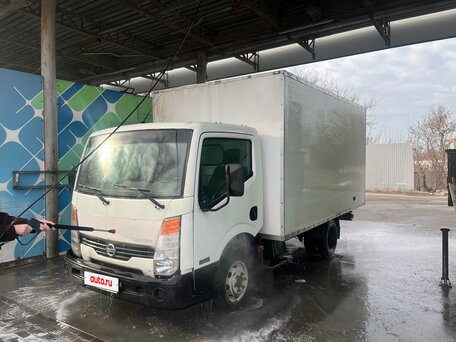 2011 Nissan Cabstar, белый, 1050000 рублей, вид 2