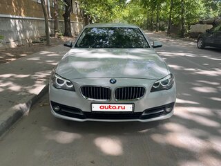 2016 BMW 5 серии 520i VI (F10/F11/F07) Рестайлинг, белый, 2500000 рублей, вид 2