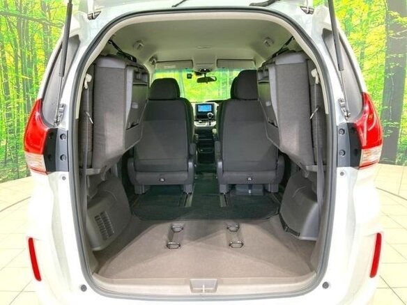 2019 Honda Freed II, белый, 1350000 рублей - вид 15