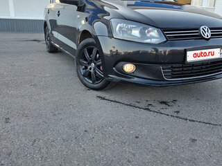 2011 Volkswagen Polo V, чёрный, 550000 рублей, вид 2