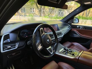 2021 BMW X5 30d IV (G05/G18), чёрный, 10810000 рублей, вид 4