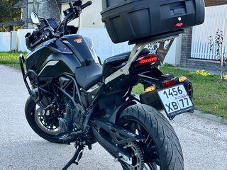 2025 Benelli TRK 702, чёрный, 650000 рублей, вид 2