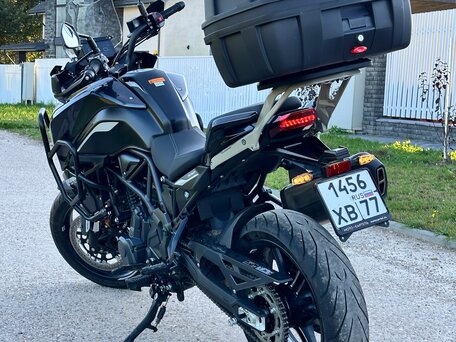 2025 Benelli TRK 702, чёрный, 650000 рублей, вид 2