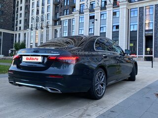 2021 Mercedes-Benz E-Класс 220 d V (W213, S213, C238) Рестайлинг, чёрный, 5350000 рублей, вид 4