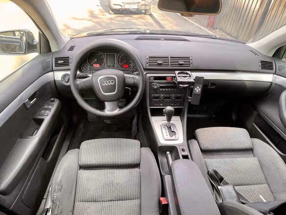 2005 Audi A4 III (B7), чёрный - вид 5