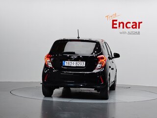 2022 Chevrolet Spark IV Рестайлинг, чёрный, 1067044 рублей, вид 4