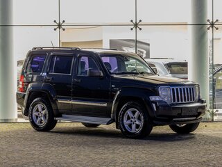 2010 Jeep Cherokee IV (KK), чёрный, 1195000 рублей, вид 3
