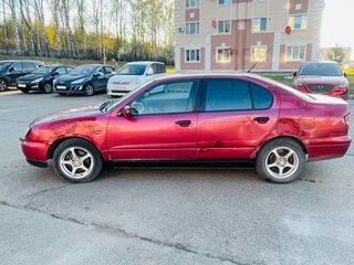 2001 Nissan Primera II (P11) Рестайлинг, красный, 95000 рублей, вид 4