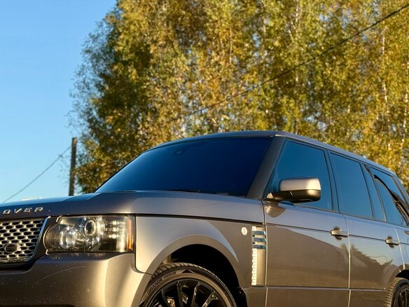 2010 Land Rover Range Rover III Рестайлинг 2, серый, 1800000 рублей