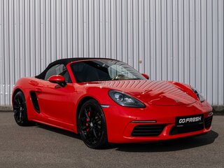 Porsche Boxster S IV 718 (982)