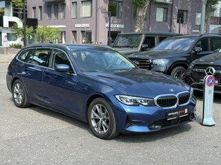2022 BMW 3 серии 318d VII (G2x), синий, 3240000 рублей, вид 3