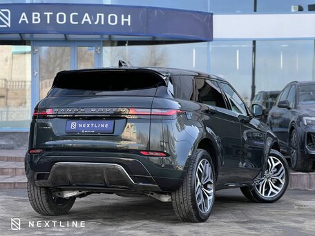 2025 Land Rover Range Rover Evoque P250 MHEV Long II Рестайлинг, зелёный, 5790000 рублей, вид 3