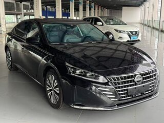2023 Nissan Altima VI (L34) Рестайлинг, чёрный, 1580000 рублей, вид 3