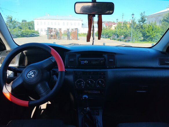 2005 Toyota Corolla IX (E120, E130) Рестайлинг, красный, 300000 рублей - вид 5