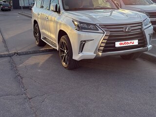 2019 Lexus LX 450d III Рестайлинг 2, белый, 7900000 рублей, вид 2
