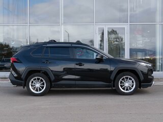 2025 Toyota RAV4 V (XA50), чёрный, 3958000 рублей, вид 5