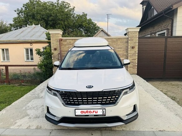 2021 Kia Carnival IV, белый, 4600000 рублей - вид 1