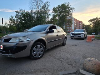 2008 Renault Megane II Рестайлинг, бежевый, 300000 рублей, вид 3