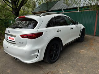 2013 Infiniti FX37 II (S51) Рестайлинг, белый, 2200000 рублей, вид 2