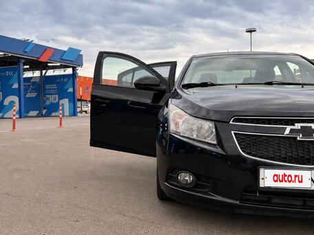 2010 Chevrolet Cruze I, чёрный, 720000 рублей, вид 5