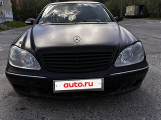 2004 Mercedes-Benz S-Класс 500 IV (W220) Рестайлинг, чёрный, 300000 рублей, вид 2