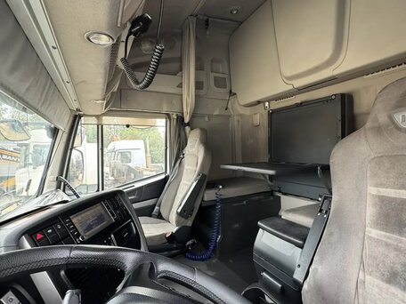 2014 Iveco Stralis, белый, 5000000 рублей, вид 4