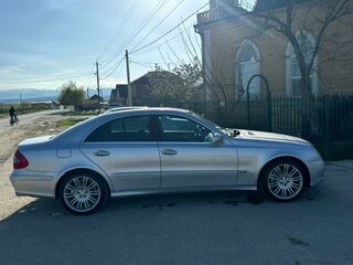 2008 Mercedes-Benz E-Класс 350 III (W211, S211) Рестайлинг, серебристый, 1100000 рублей, вид 4