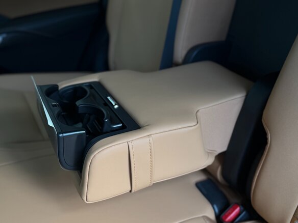 2025 Lexus RX 300 V, чёрный, 7500000 рублей - вид 16
