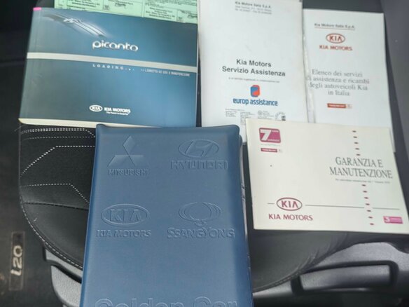 2011 Kia Picanto II, чёрный, 460000 рублей - вид 9