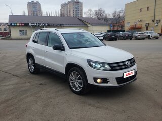 2013 Volkswagen Tiguan I Рестайлинг, белый, 990000 рублей, вид 3