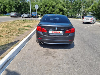 2012 BMW 5 серии 530d xDrive VI (F10/F11/F07), чёрный, 1600000 рублей, вид 3