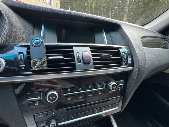2015 BMW X3 20d xDrive II (F25) Рестайлинг, белый, 1750000 рублей - вид 12